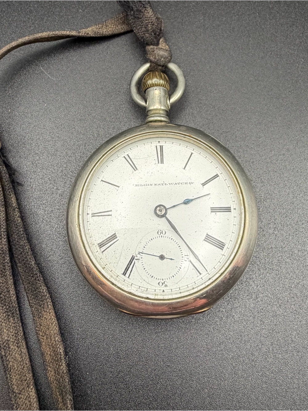15J Elgin Natl Watch Co Antique #420 not running. For parts